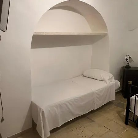 Vecchia Vallata לינה וארוחת בוקר ג'ויה דל קולה